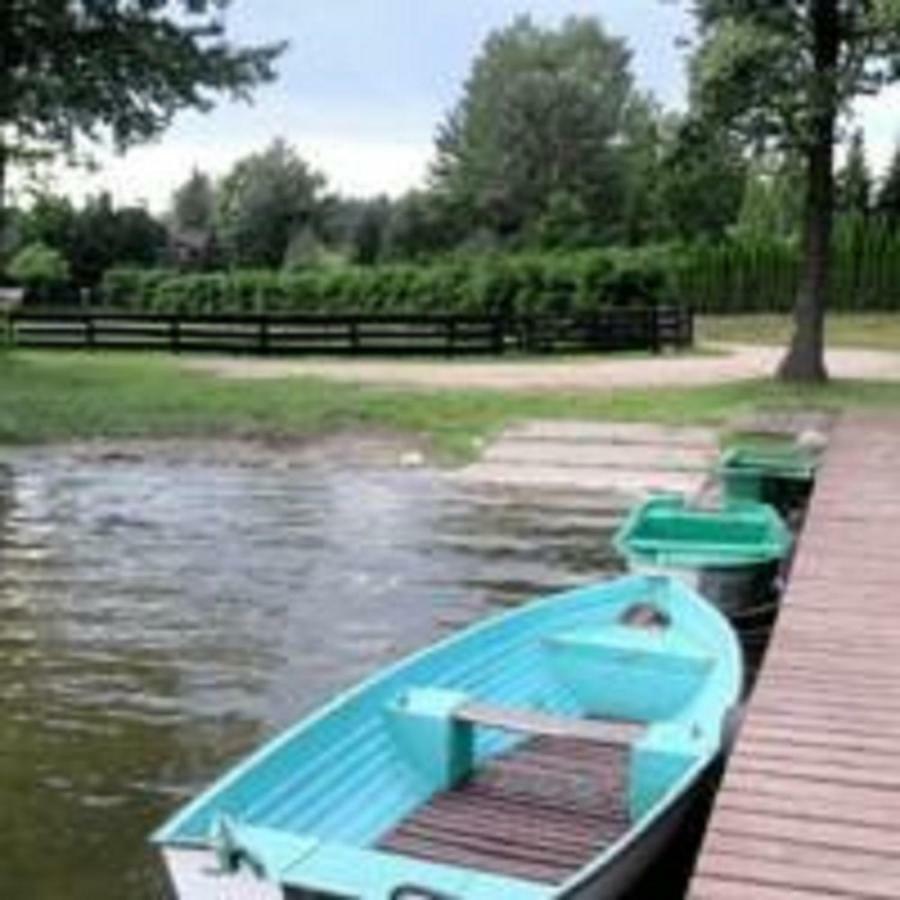 Walpusz Holiday Home Щитно Экстерьер фото